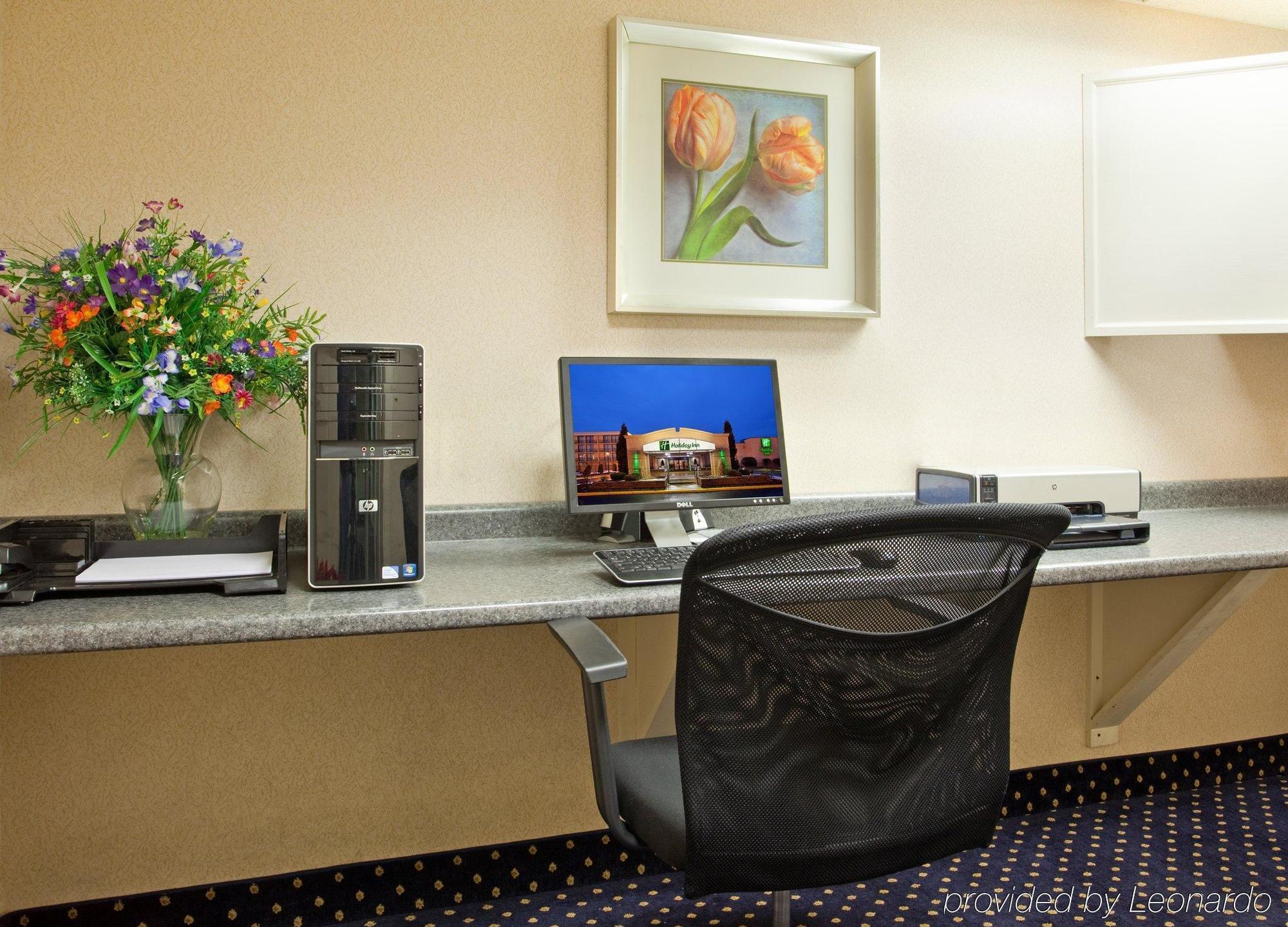 Holiday Inn Akron-West By Ihg Montrose Facilidades foto